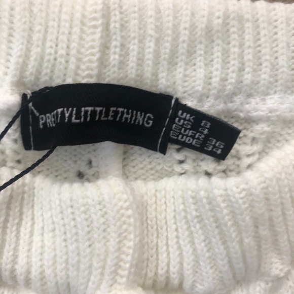 PrettyLittleThing Petite Pointelle Knit Flare Pant - Picture 7 of 8